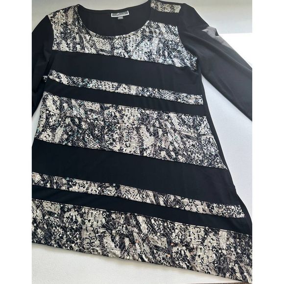 JM Collection Petite Black/Silver Splice Embellished Asymmetrical Top Small - Picture 8 of 10